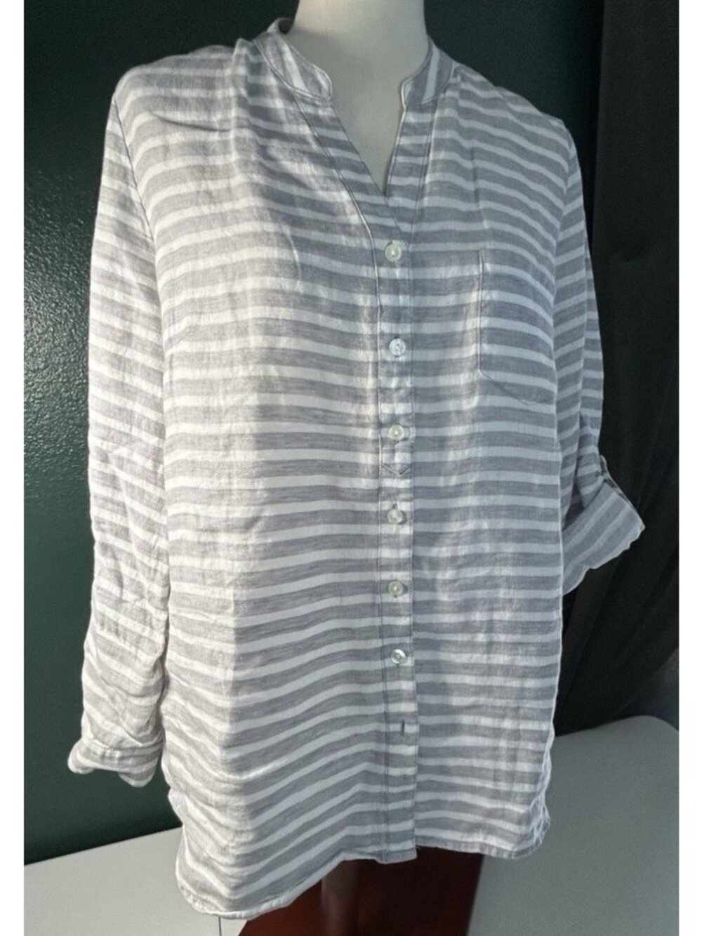 Coldwater Creek Ladies Gray White Stripe 100% Linen Button Up Shirt Large Sz 14